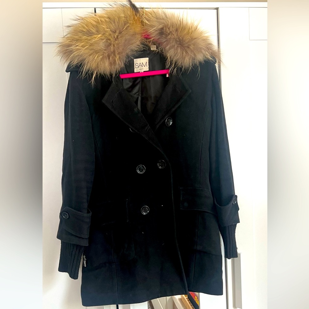 Sam Coat Jacket. UEC. See photos and video for details.